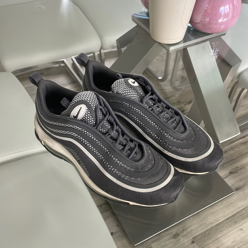 Men’s Nike Air Max Gray